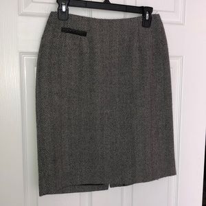 Talbots Petites Size 6 Black/Gray A-Line Skirt